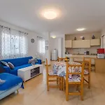 Spacious With The Private Terrace Appartamento