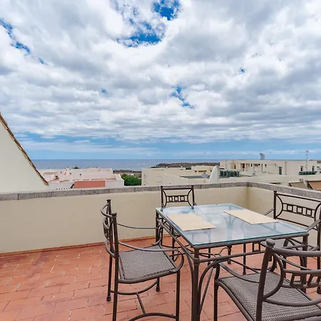 Spacious With The Private Terrace Апартаменты